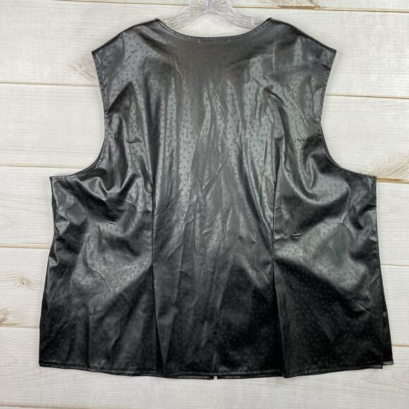 Maggie Barnes 3x Faux Leather Vest Black Pebbled Full Zip Lightweight Biker NWT - Picture 7 of 8